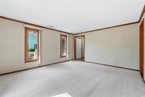 1623 Channel Place Fort Wayne IN 46825