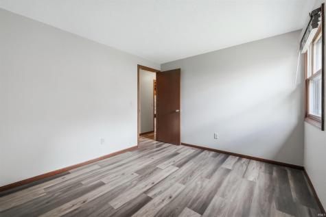1623 Channel Place Fort Wayne IN 46825