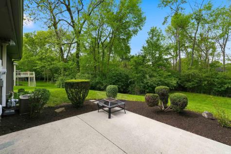1623 Channel Place Fort Wayne IN 46825