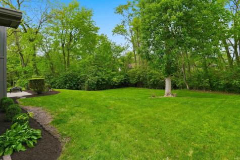 1623 Channel Place Fort Wayne IN 46825