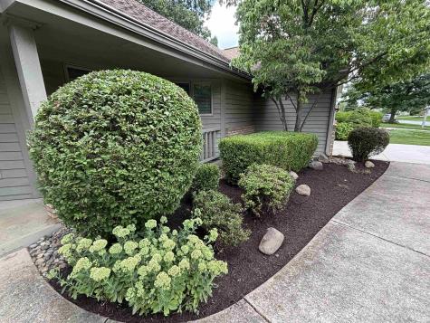 8209 Summerset Place Fort Wayne IN 46825