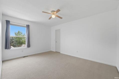 12819 Loch Dhu Lane Fort Wayne IN 46814