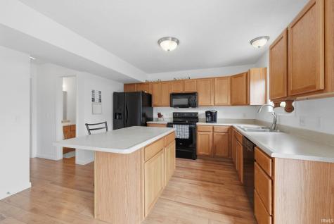 12819 Loch Dhu Lane Fort Wayne IN 46814