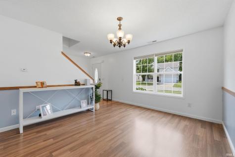 12819 Loch Dhu Lane Fort Wayne IN 46814