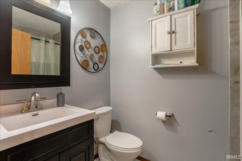 3000 Fox Hollow Court Evansville IN 47715