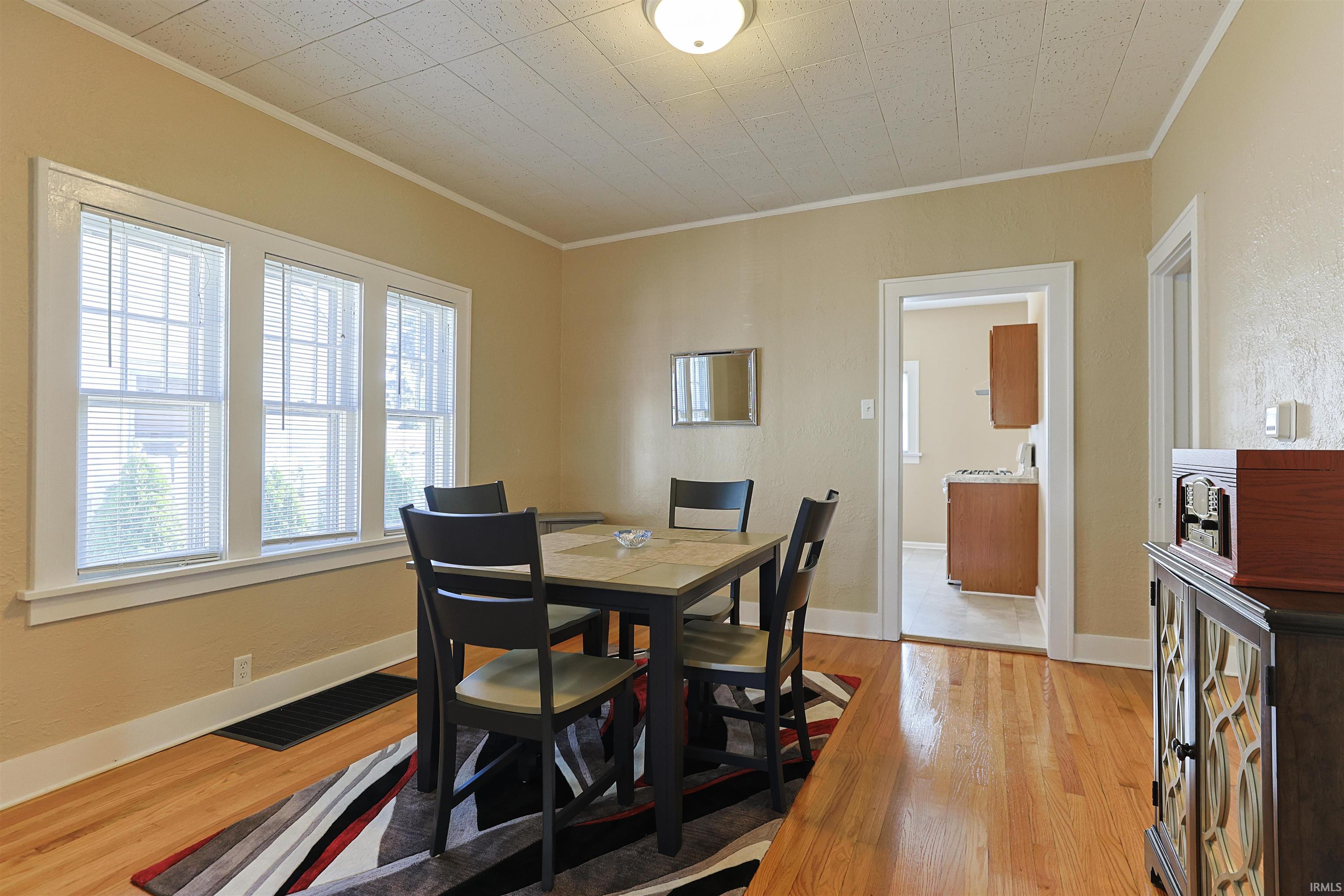 1925 Berkley Place South Bend IN 46616
