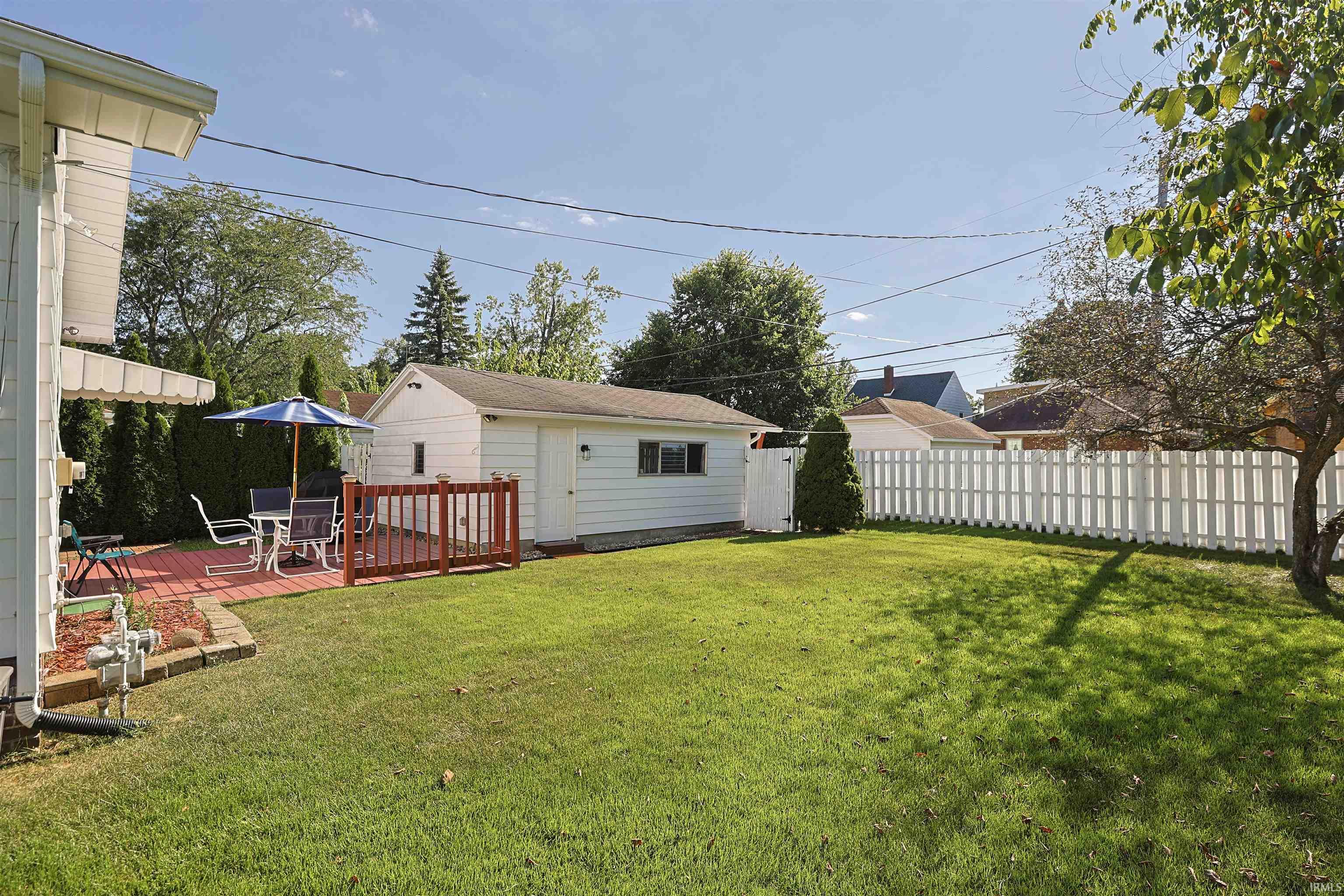 1925 Berkley Place South Bend IN 46616