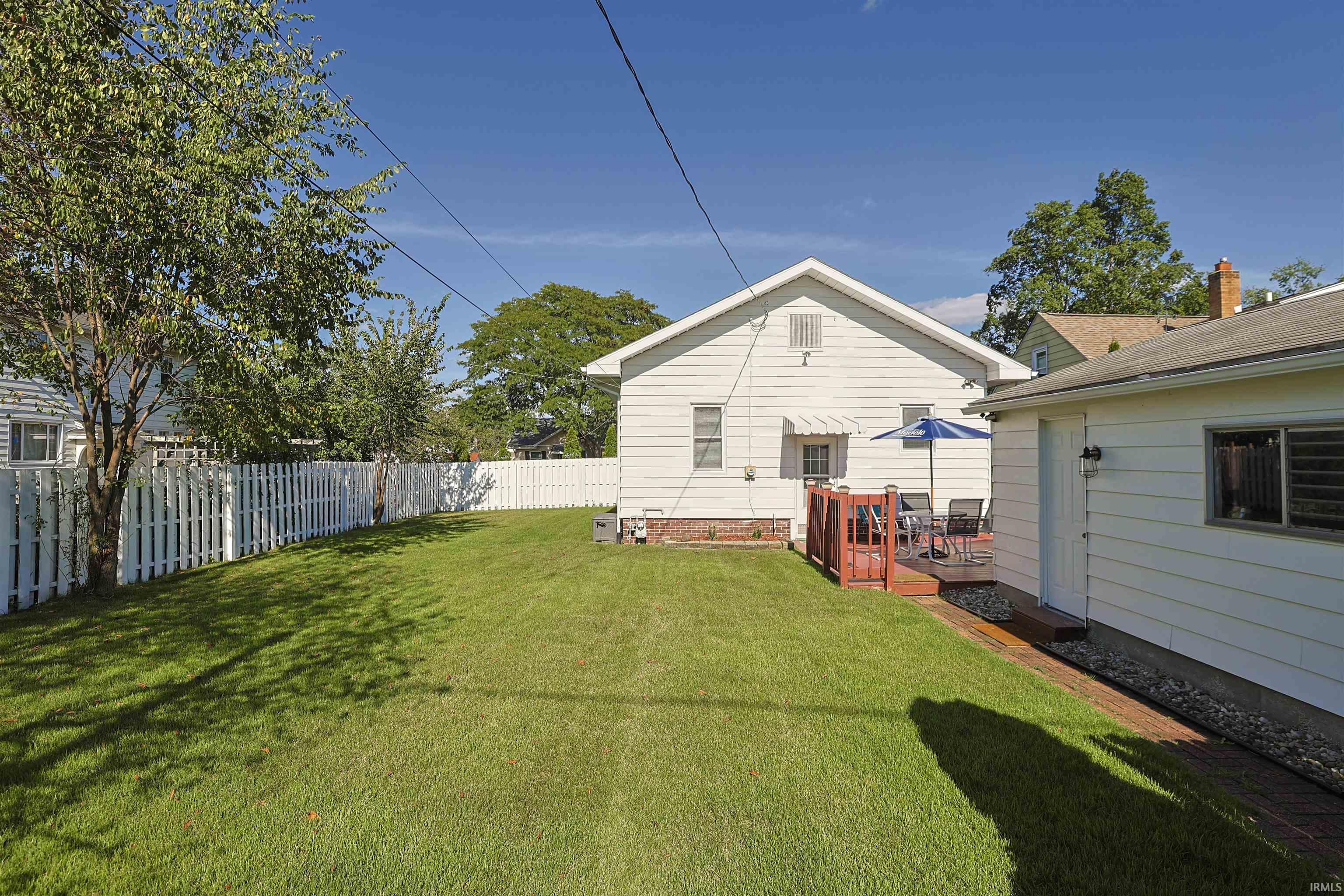 1925 Berkley Place South Bend IN 46616