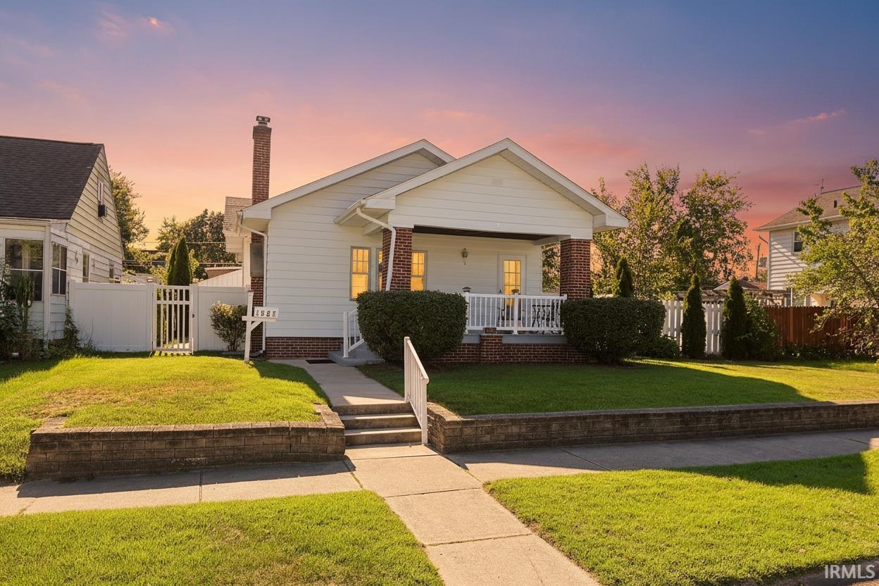 1925 Berkley Place South Bend IN 46616