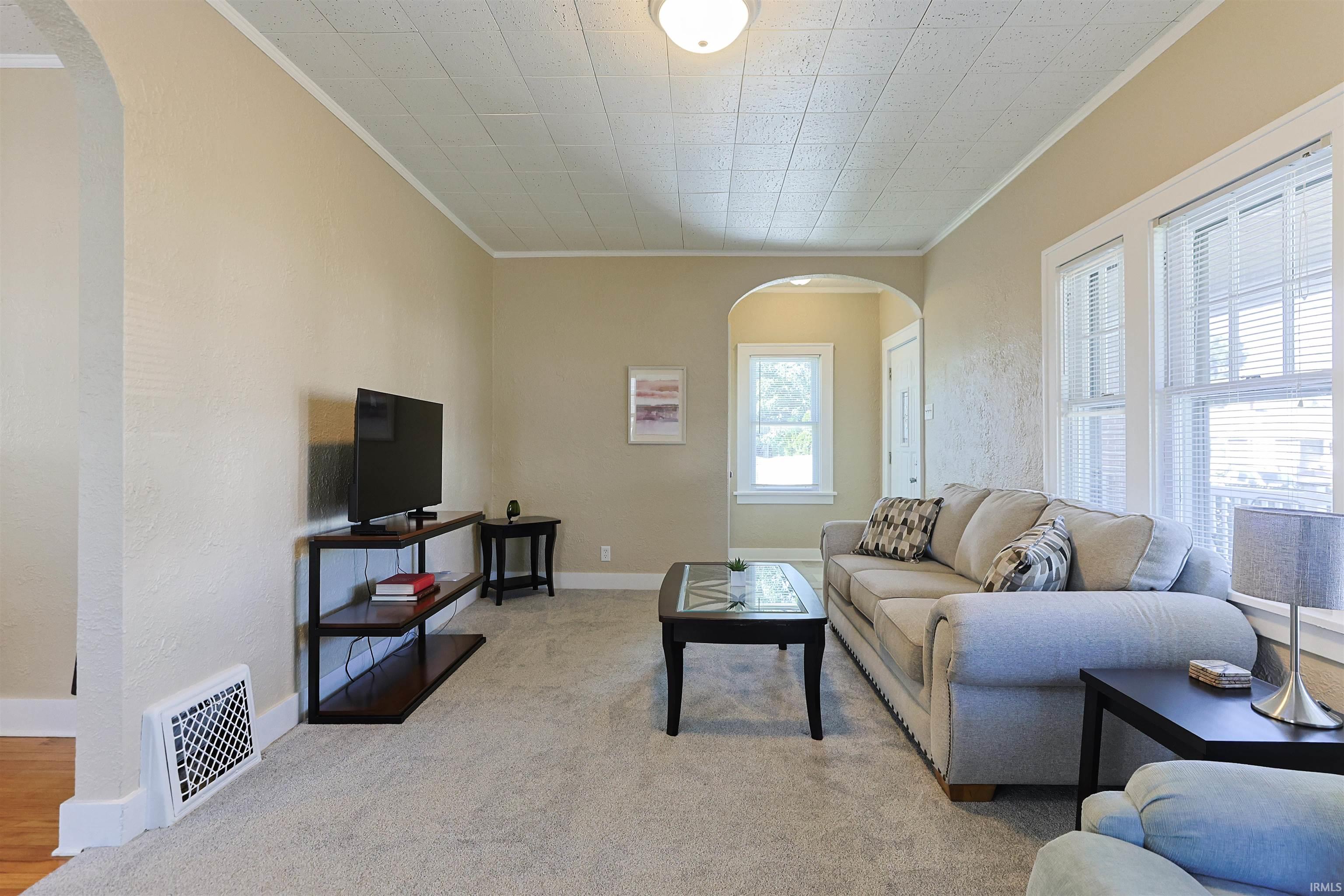 1925 Berkley Place South Bend IN 46616