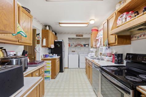855 S 8th Street Upland IN 46989