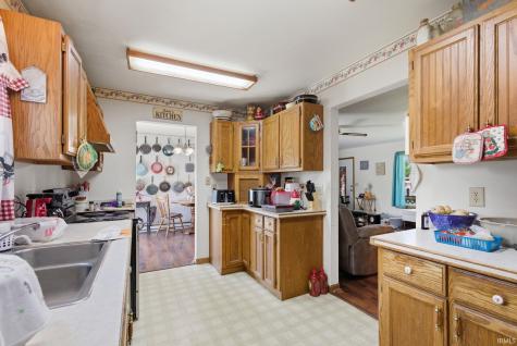 855 S 8th Street Upland IN 46989