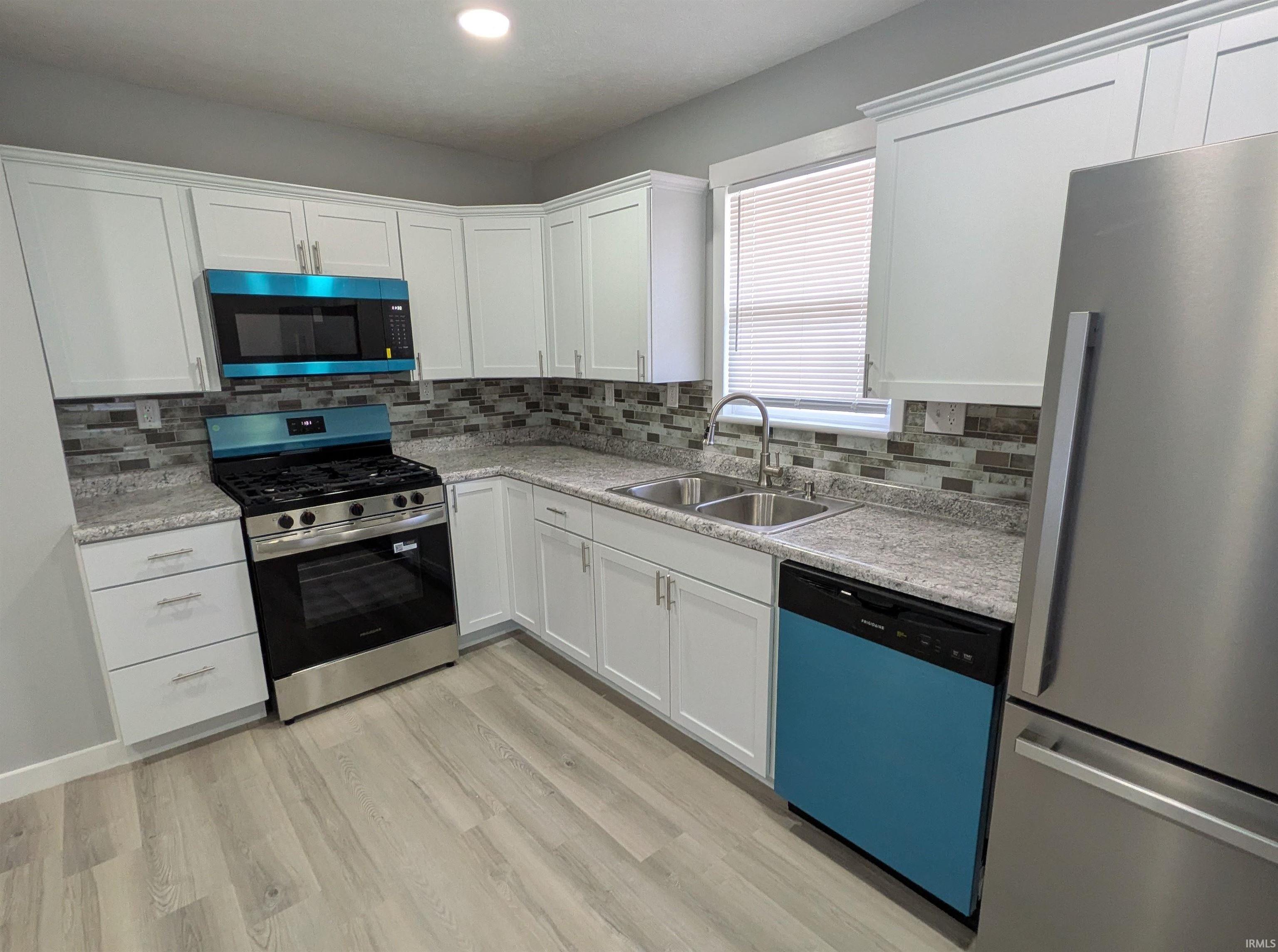 514 E Fairview Avenue South Bend IN 46614