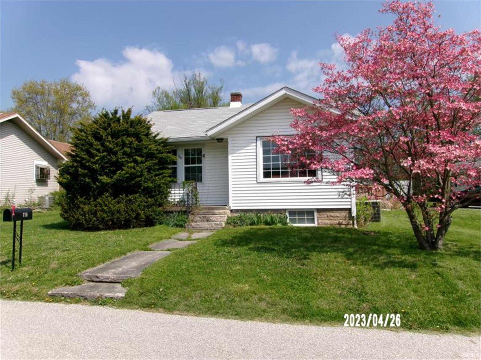 716 W Chambers Drive Bloomington IN 47403
