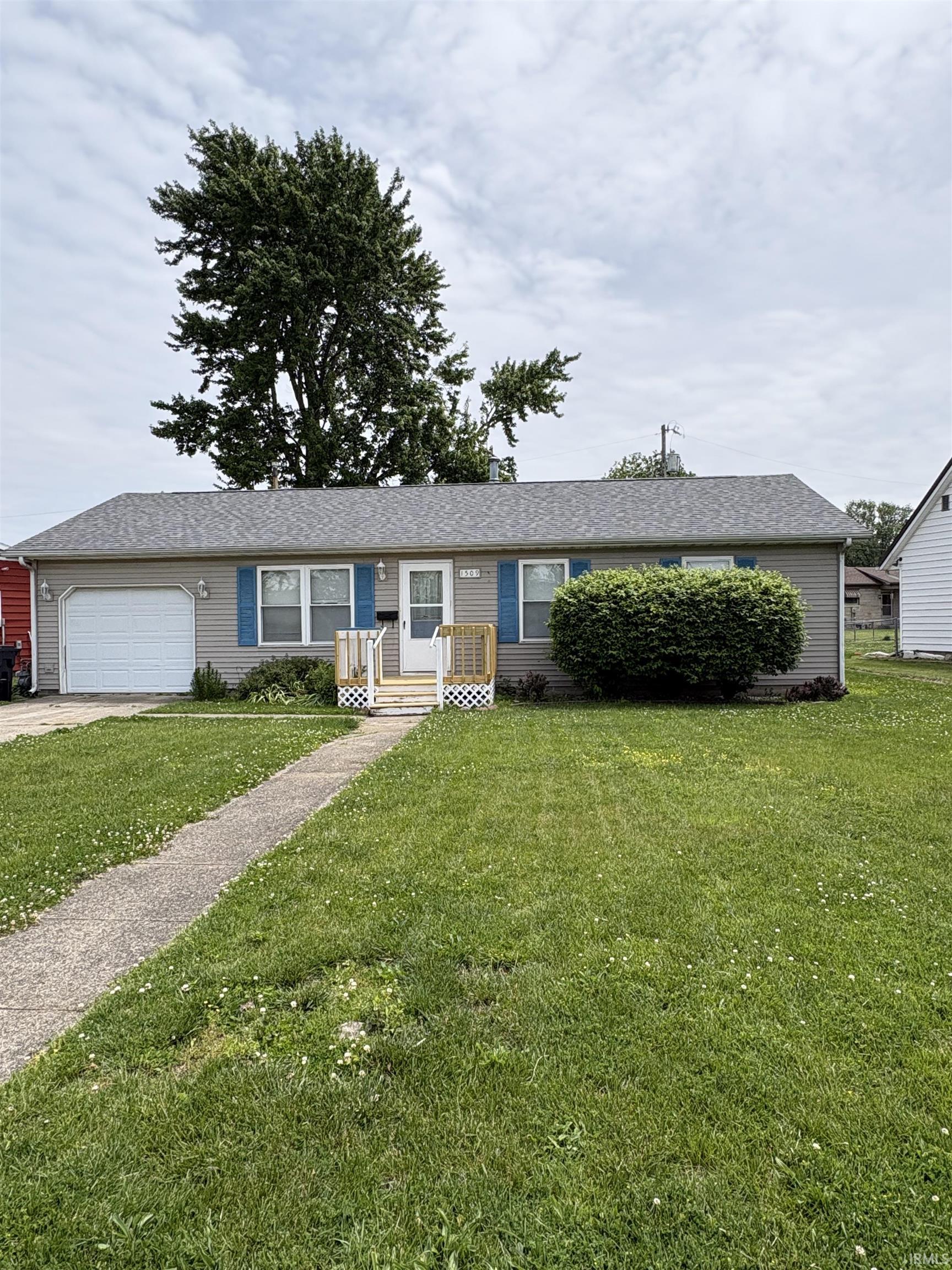 1509 Sunset Drive Rochester IN 46975