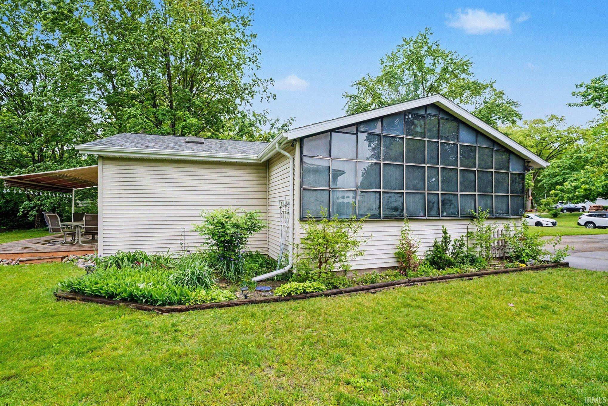 52685 Bamford Drive South Bend IN 46637