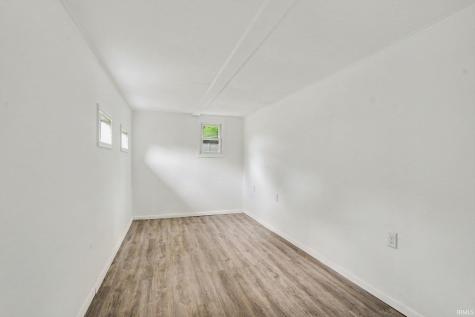 53219 Peggy Avenue South Bend IN 46635