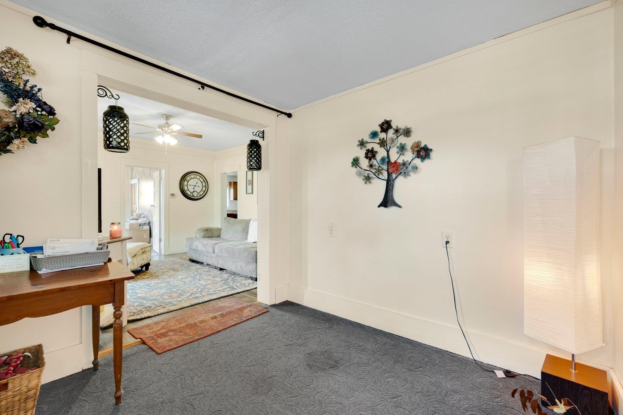 1605 E Clark Street Warsaw IN 46580