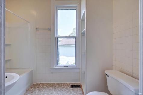 229 S Maple Street Bloomington IN 47404