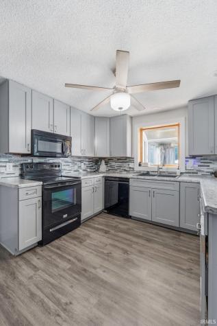 1833 Apollo Drive Huntertown IN 46748