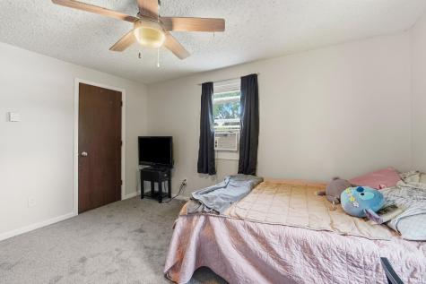 1833 Apollo Drive Huntertown IN 46748