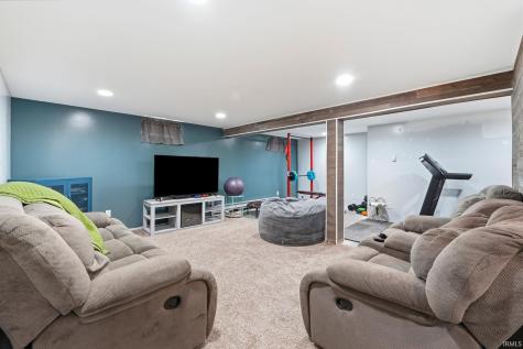 1833 Apollo Drive Huntertown IN 46748