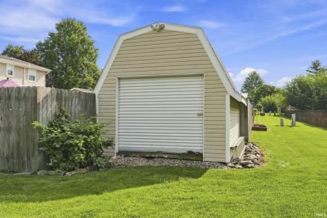 1833 Apollo Drive Huntertown IN 46748