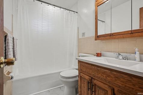 19401 Haviland Drive South Bend IN 46637