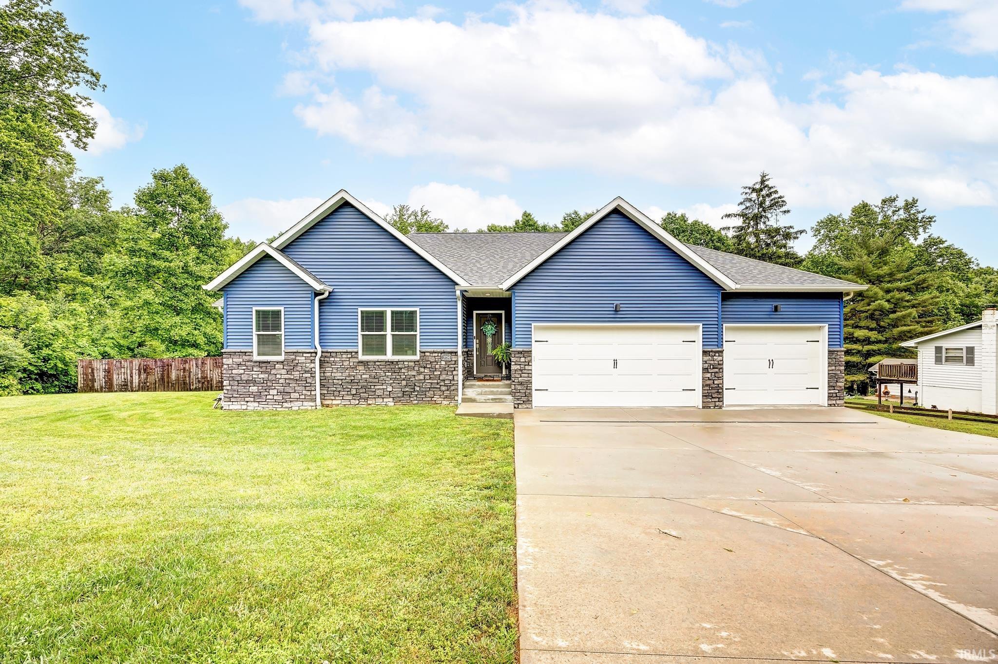 3754 W Stoutes Creek Road Bloomington IN 47404
