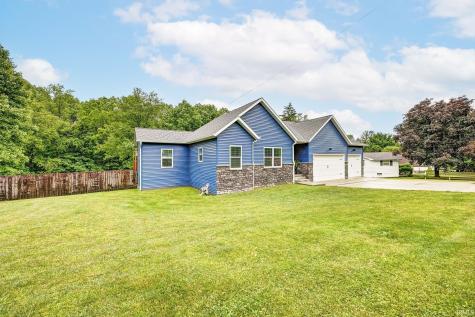 3754 W Stoutes Creek Road Bloomington IN 47404
