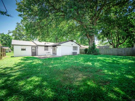 5024 Graham Avenue Evansville IN 47715