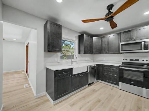 5024 Graham Avenue Evansville IN 47715