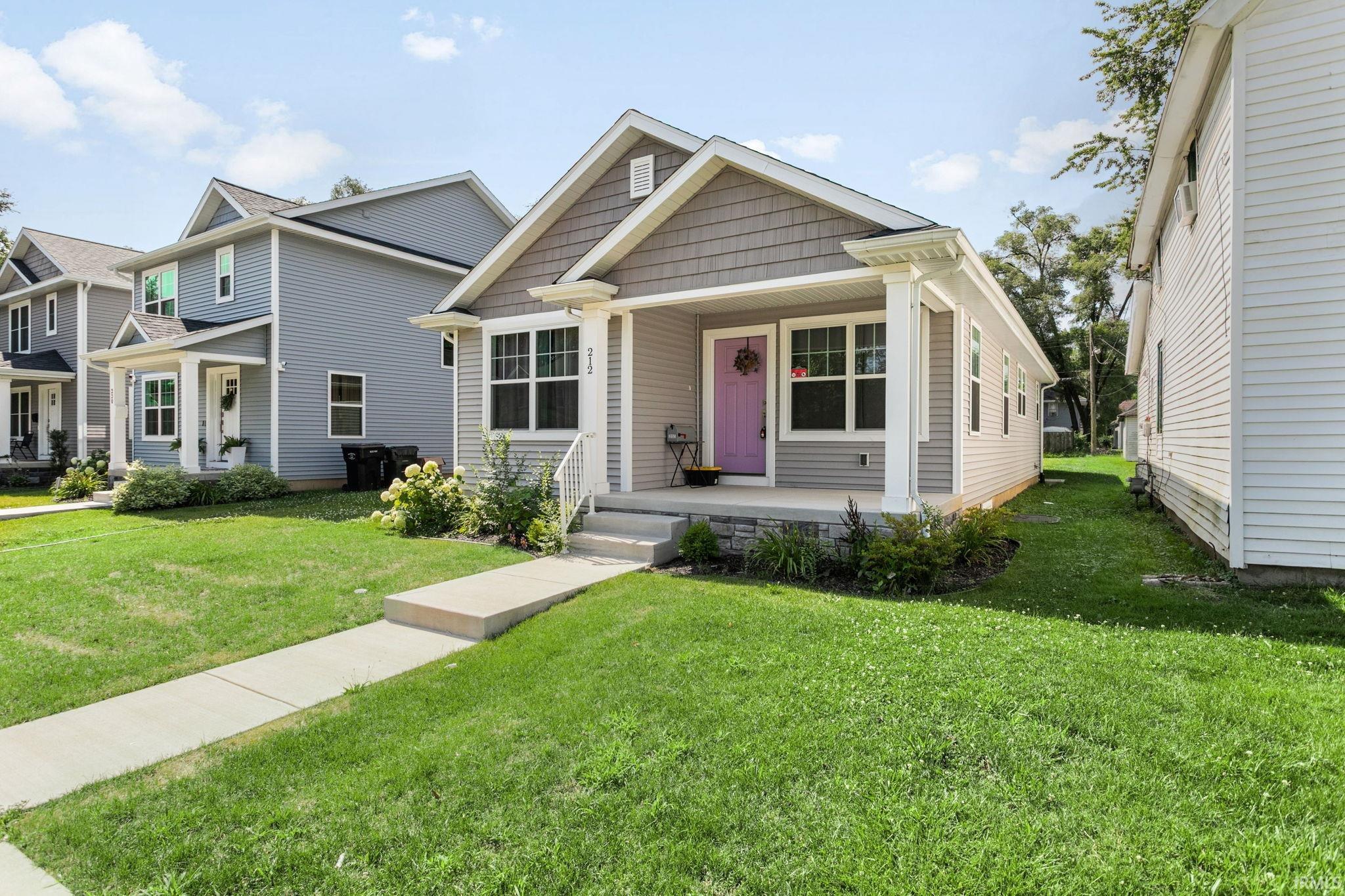 212 E Dubail Avenue South Bend IN 46613