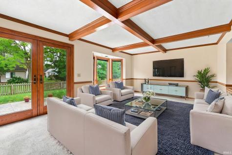 1516 Benham Drive Fort Wayne IN 46815