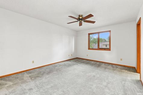 1516 Benham Drive Fort Wayne IN 46815