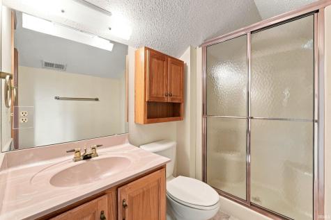 1516 Benham Drive Fort Wayne IN 46815