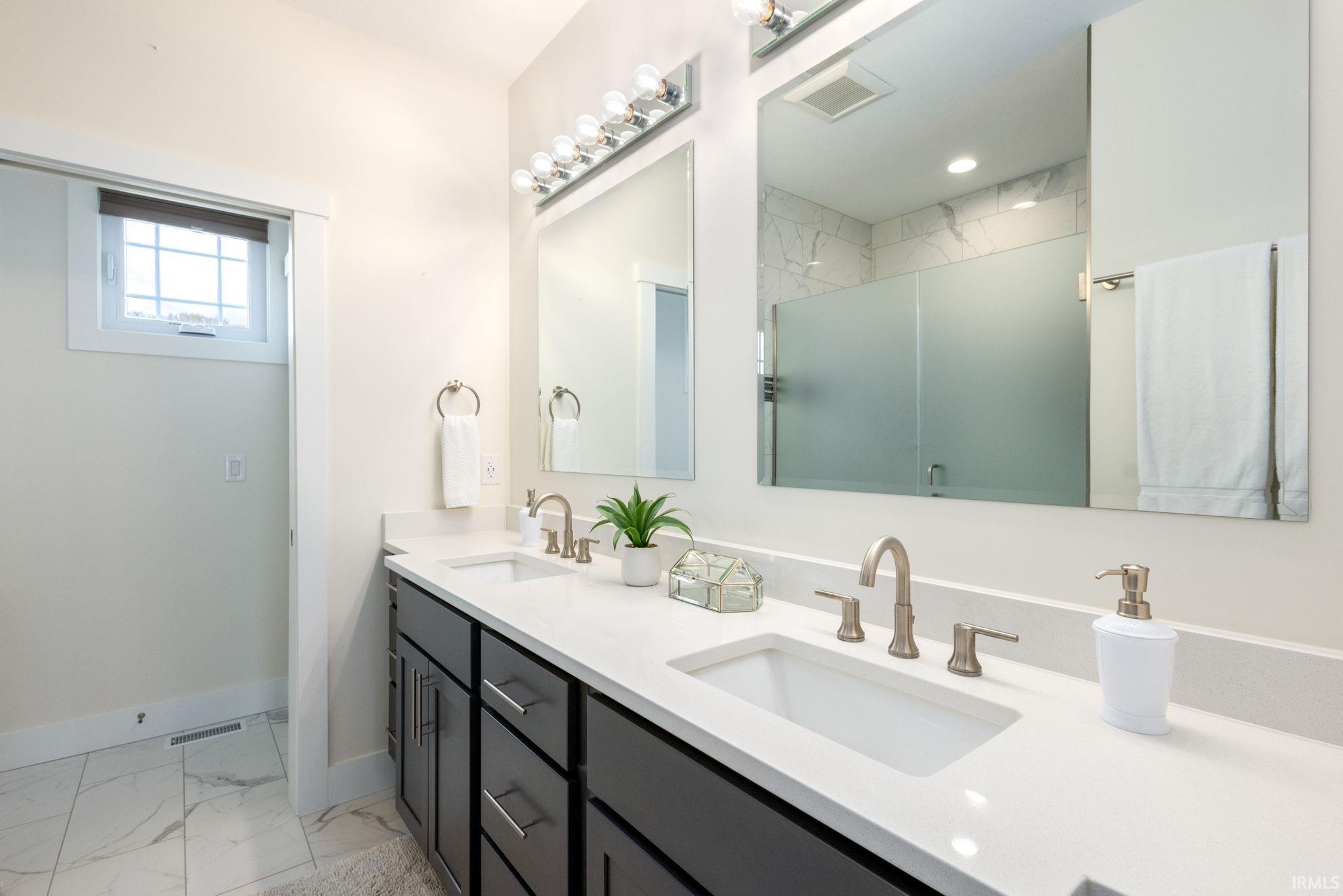 11270 Albany Ridge Drive Osceola IN 46561