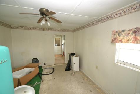 1606 N County Road 1350 Kempton IN 46049