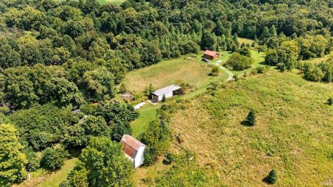 1757 S Walnut Grove Road Bloomfield IN 47424