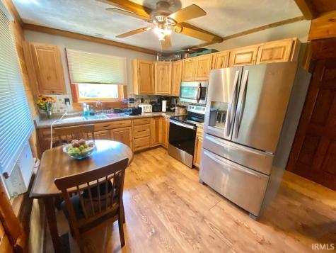 1757 S Walnut Grove Road Bloomfield IN 47424