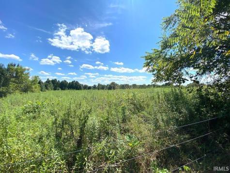 1757 S Walnut Grove Road Bloomfield IN 47424