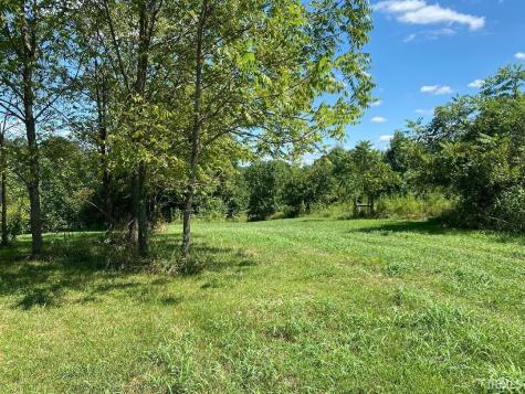 1757 S Walnut Grove Road Bloomfield IN 47424
