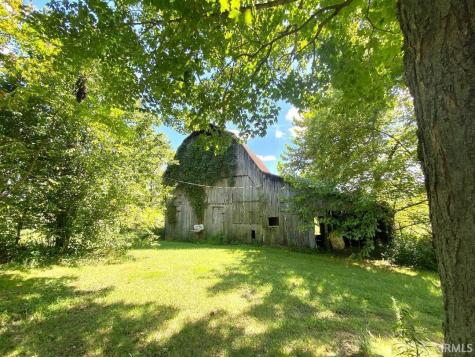 1757 S Walnut Grove Road Bloomfield IN 47424