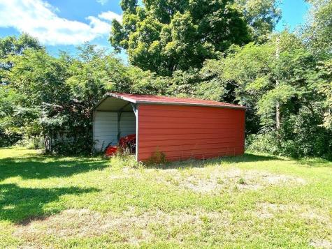 1757 S Walnut Grove Road Bloomfield IN 47424