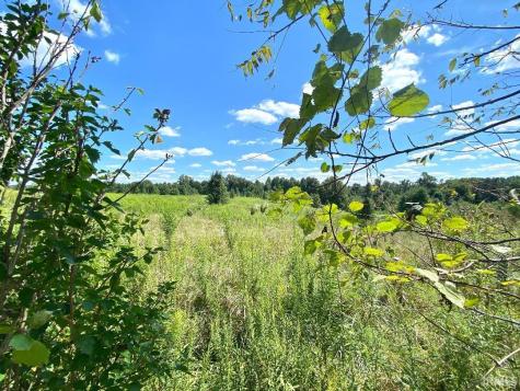1757 S Walnut Grove Road Bloomfield IN 47424