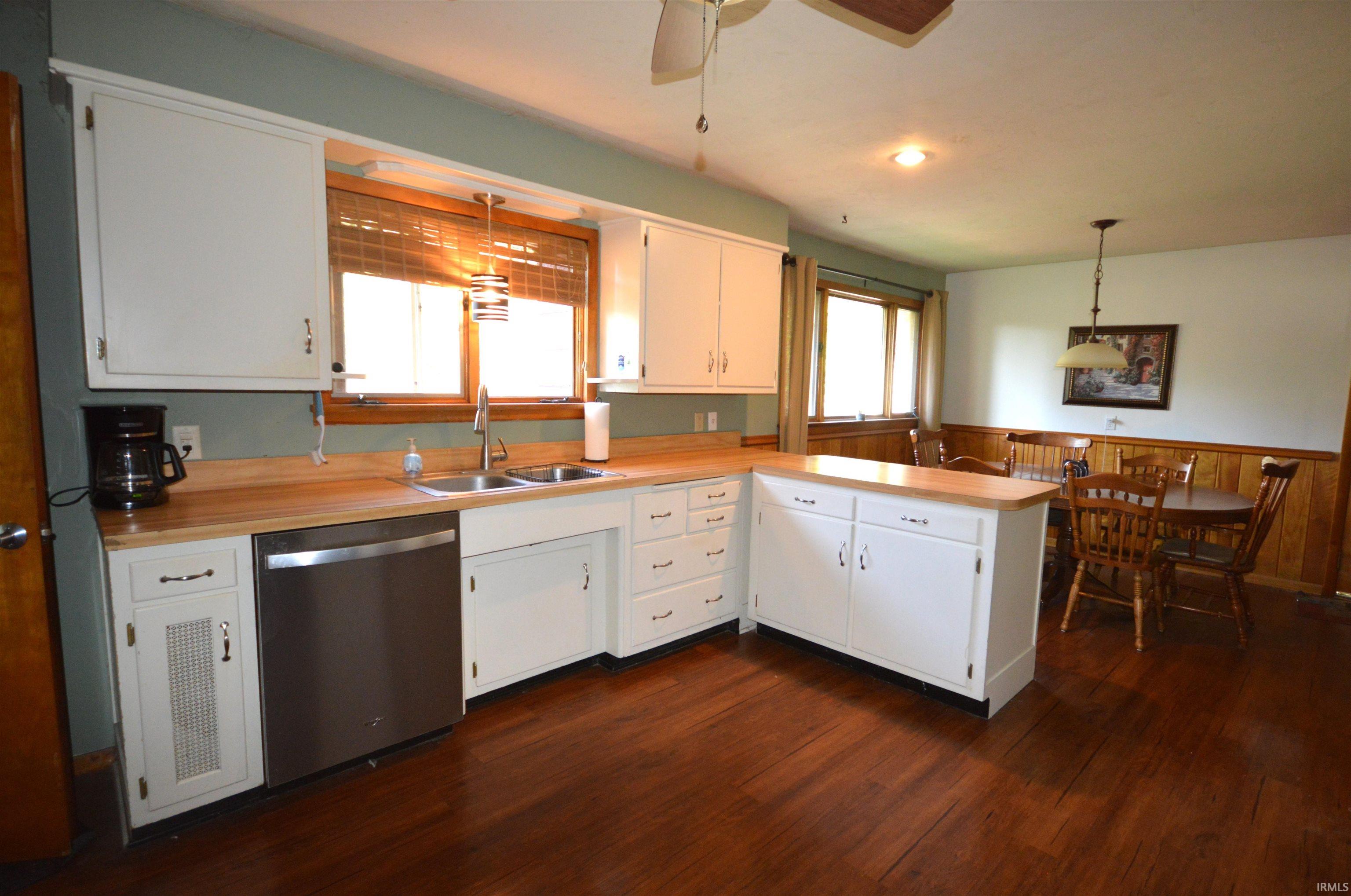 118 Clark Street Walkerton IN 46574
