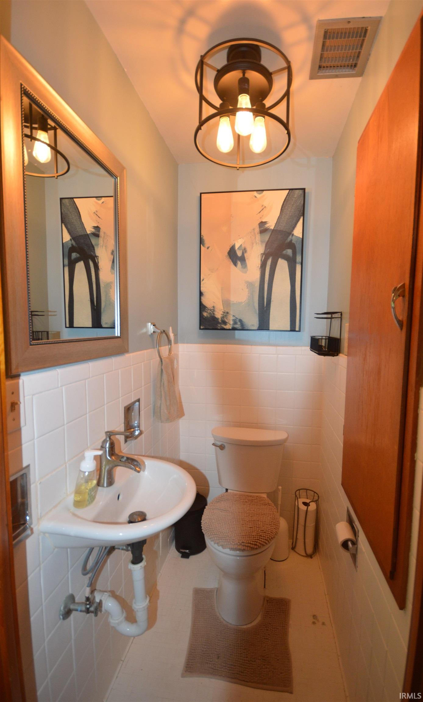 118 Clark Street Walkerton IN 46574
