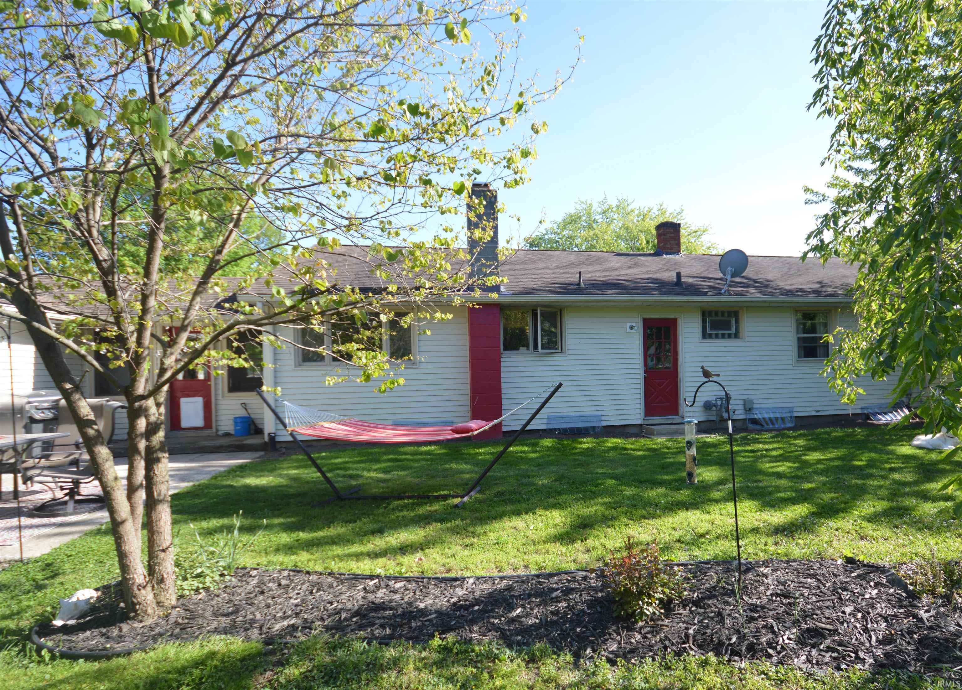 118 Clark Street Walkerton IN 46574