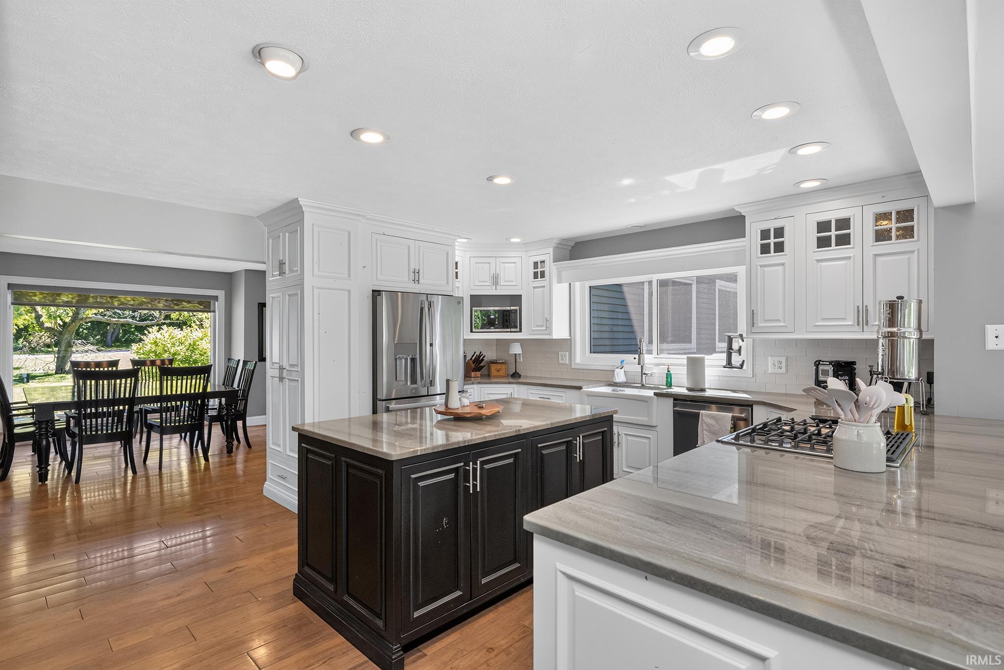 54725 County Road 33 Middlebury IN 46540