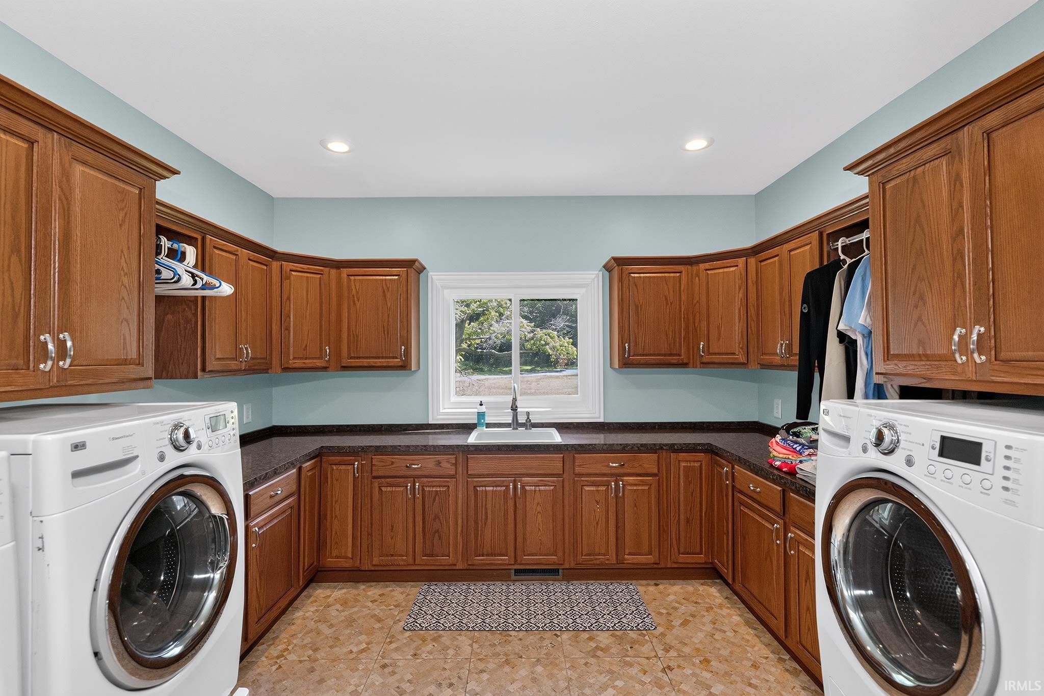 54725 County Road 33 Middlebury IN 46540
